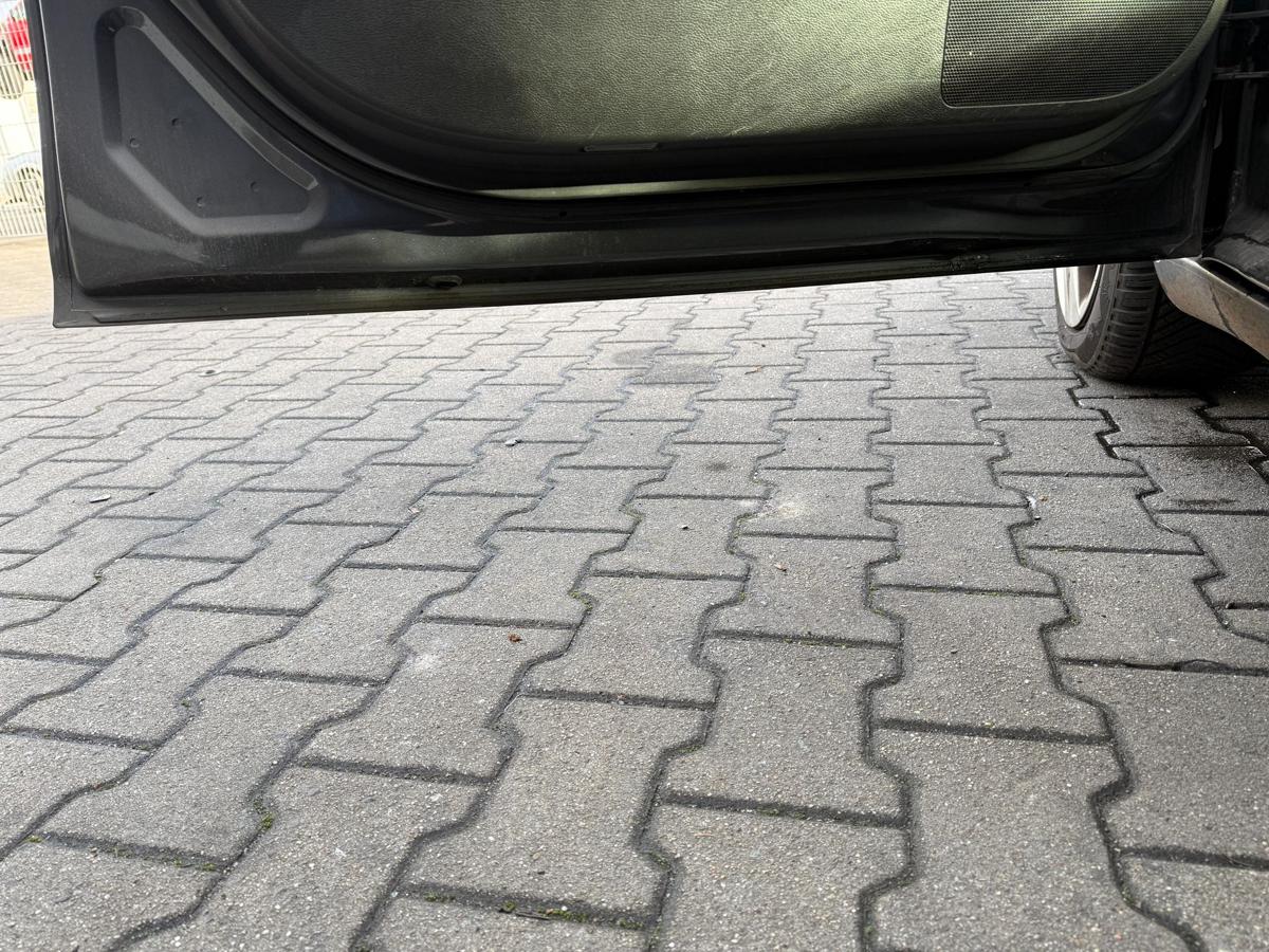 Opel Insignia A original Tür vorn links Z177 Karbongrau Metallic Rohbau BJ11